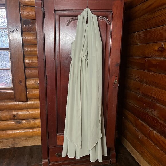JJ's House Pale Sage Lined Sleeveless Halter Bridesmaid/Prom Gown w/Sash Sz 2 - Picture 7 of 13